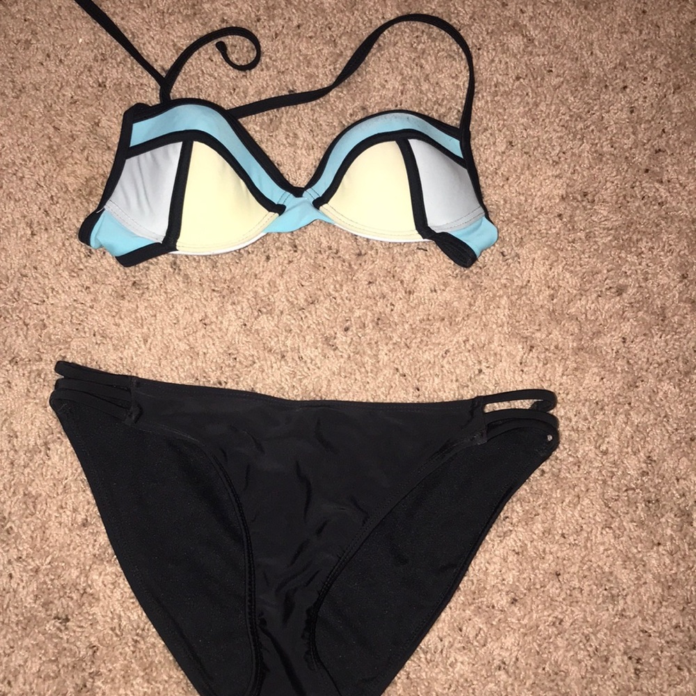 Bikini